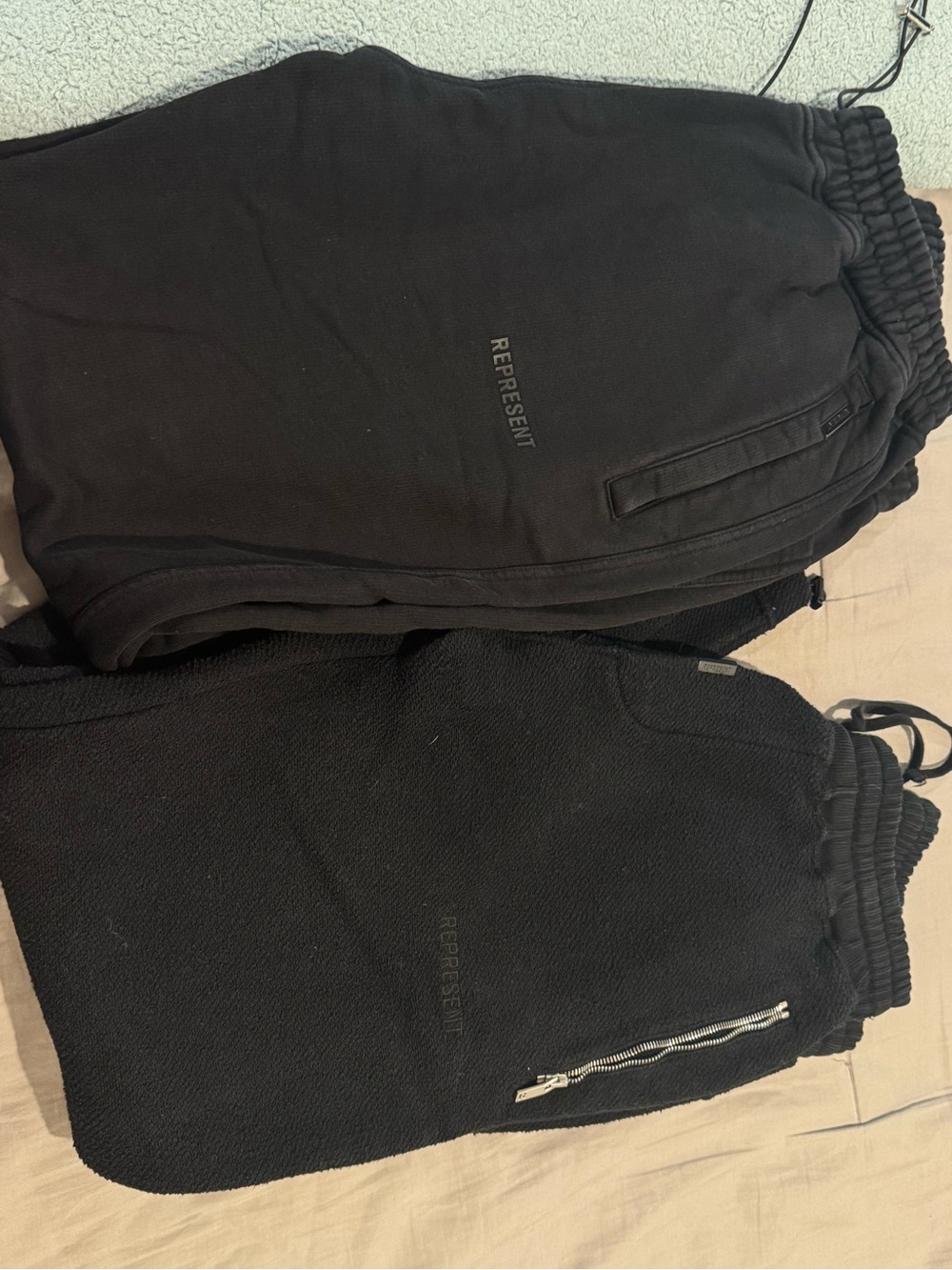 2 Represent Men's Black Jogger Sweatpants with Zip Pocket